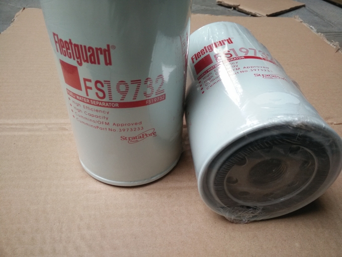 フリートガード FS19732の燃料水分離器フィルターカミンズ 3973233 0