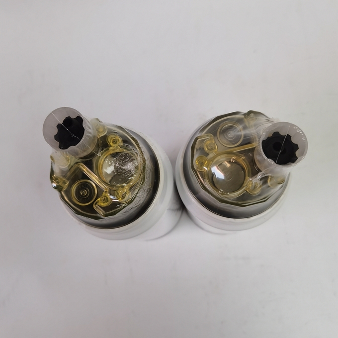 PL420 Weichai 1000424916の粗いディーゼル油水分離器フィルター1000588583 0